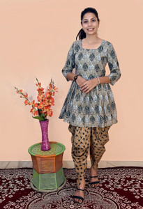 MUNDOTIYA MANUFACTURERS Women Kurta Dhoti Pant Set