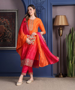 berrylicious Women Kurta Pant Dupatta Set