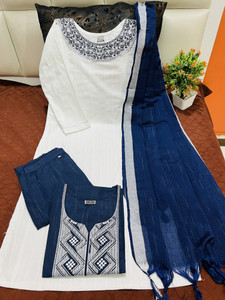 M I TEXTILE Women Kurti Pant Dupatta Set