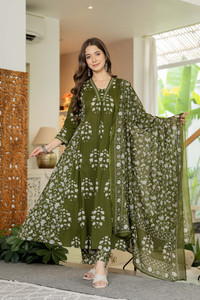 GEKHA Women Kurta Pant Dupatta Set