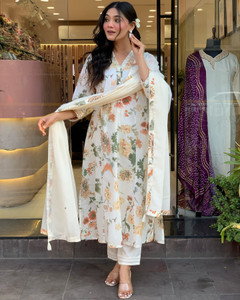 Saabhi Women Kurta Palazzo Dupatta Set