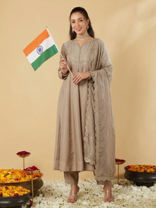 MOKOSH Women Kurta Pant Dupatta Set