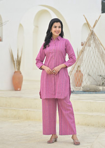 THE HOPE Women Kurta Pant Set