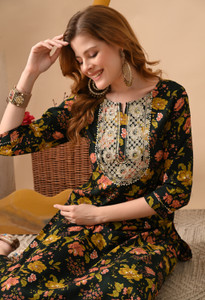 BKApparels Women Kurta Pant Set