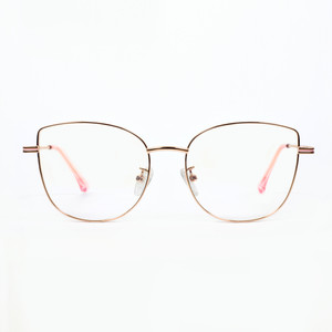 एडमायर फुल रिम कैट-आई फ्रेम