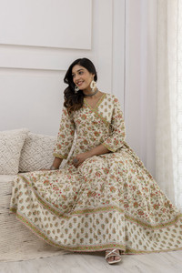 GLAM ROOTS Women Floral Print Flared Kurta