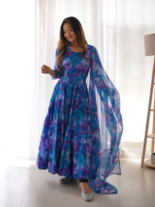Trijal Fab Women Kurta Dupatta Set