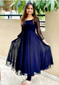 AaravEthanic Women Solid Anarkali Kurta
