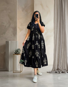 Sheetal Accociates Women Fit and Flare Black Midi/Calf Length Dress