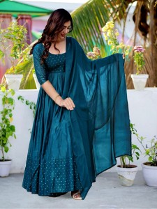 Party Wear Gowns - Upto 50% to 80% OFF on Latest Party Wear Long Ball ...