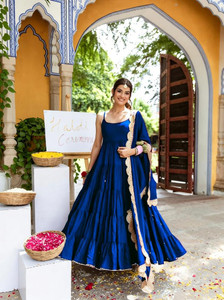 CALLME TEXTILE & DESIGN Anarkali Gown