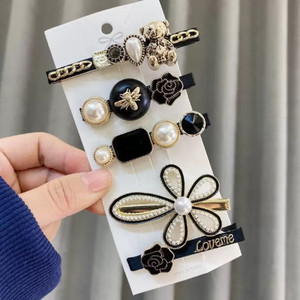 Etnico 5 Piece Korean Style Pearl Barrettes Women's Set Hairpin Korean Style Hair Clip Hair Clip