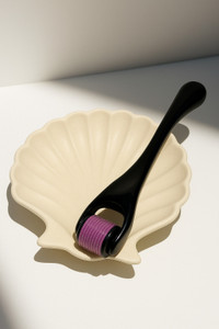 UNIACNE Derma Roller 0.5mm 540 Micro Needles For Hair Growth, Acne Scars Removal