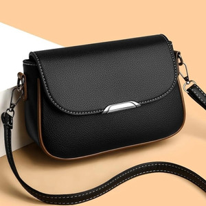MAJESTIC CRAFTING Women Black Messenger Bag