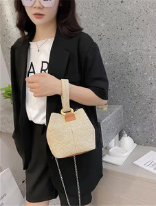 FYNC Women Beige Tote