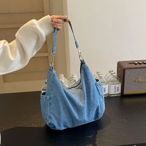 s.p. pearls Women Blue Tote