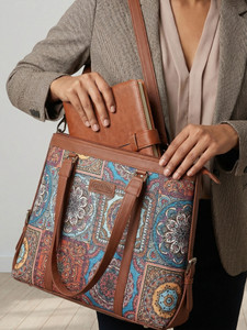 Zoyaebazar Women Gold Hand-held Bag