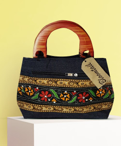 BLOOMTAIL Women Blue Hand-held Bag