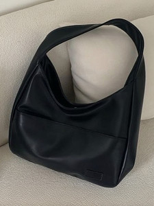 Devukart Women Black Shoulder Bag