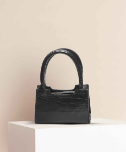 DESENCE Women Black Messenger Bag