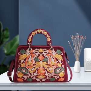 Eveda Women Maroon Handbag