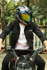 stiss SUPER-13 Motorbike Helmet