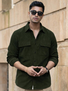 mozero Men Solid Casual Green Shirt