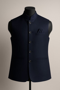 Gullyhood Sleeveless Solid Men Jacket