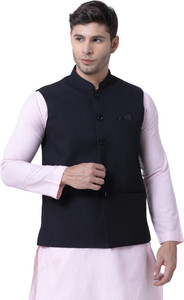 P TEN Sleeveless Solid Men Jacket