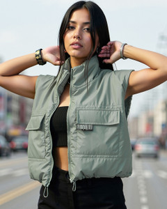 BEWAKOOF Sleeveless Solid Women Jacket