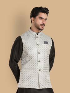 TRENDS OF ETHNIC Embellished Men Waistcoat