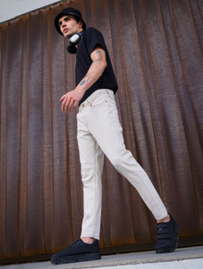 The Indian Garage Co. Carrot Fit Men White Jeans