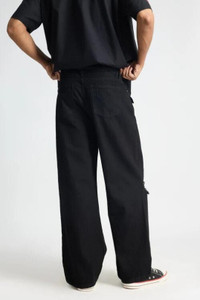 LOOKONCE Straight Fit Men Black Jeans