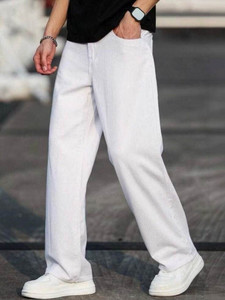 Pahiraav Loose Fit Men White Jeans - Image 6