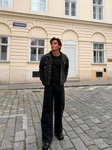 LEVORCE Loose Fit Black Jeans - Image 6