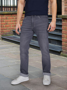Wrangler Regular Men Grey Jeans