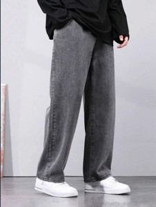 Wanted Straight Fit Men Grey Jeans