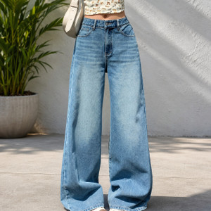Crezelle Loose Fit Women Light Blue Jeans - Image 5