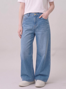 zayla Baggy Fit Women Light Blue Jeans