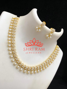 SRJ Brass Gold-plated White Jewellery Set