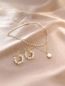 CRAZYKUDI Alloy Gold-plated Gold, Silver Jewellery Set