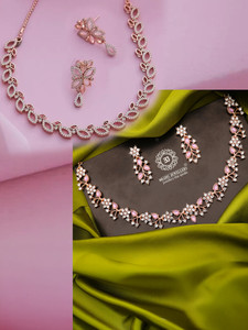 brado jewellery Brass Silver, Gold-plated Rose Gold, White, Purple Jewellery Set