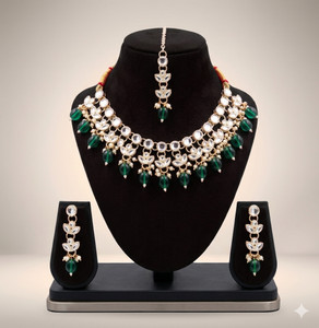 Vacker Alloy Gold-plated Green, White Jewellery Set