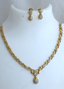 elegents Alloy Brass White Jewellery Set