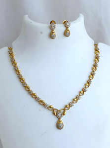 elegents Alloy Brass White Jewellery Set