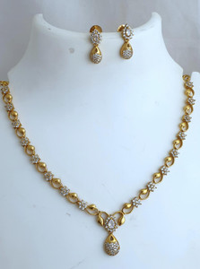 elegents Alloy Brass White Jewellery Set