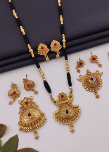 bhanu diam Brass Gold-plated Gold Jewellery Set