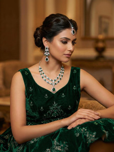 VATSALYA creation Alloy Gold-plated Green Jewellery Set