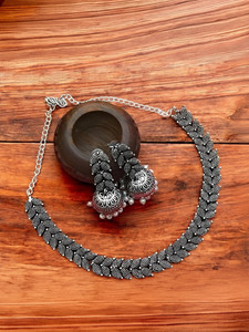 Haniya Oxidised Silver Silver Silver Jewellery Set