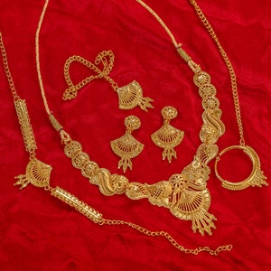 LILY Brass Gold-plated Gold Jewellery Set